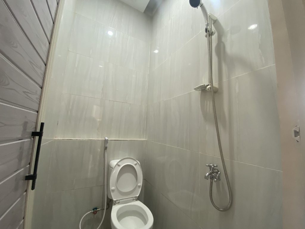 Rumah Minimalis 3 KT dan 2 KM plus Mezanine